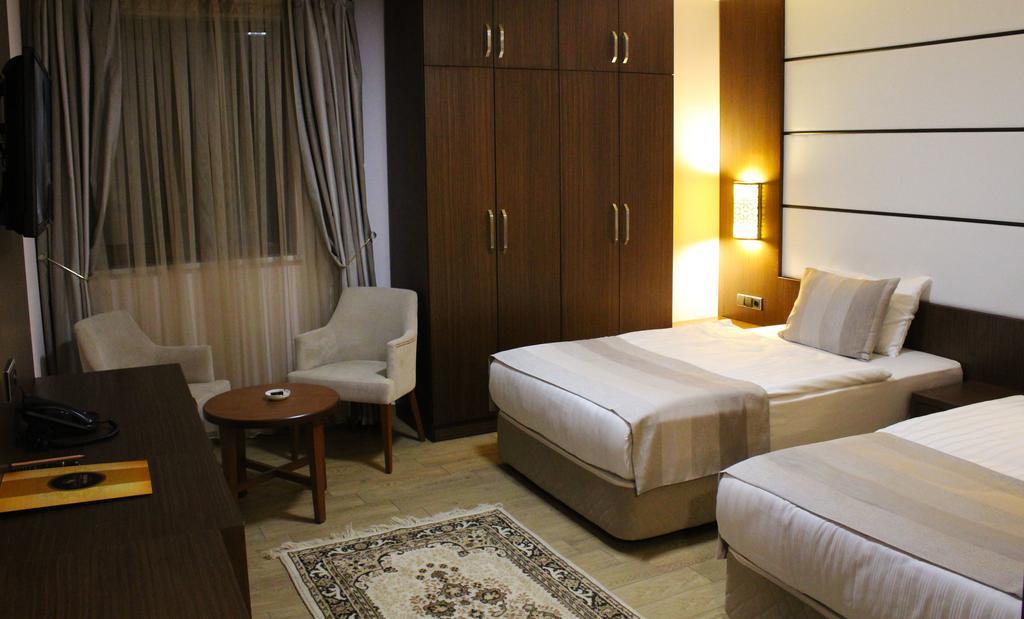 Safa Royal Museum Hotel Konya Esterno foto