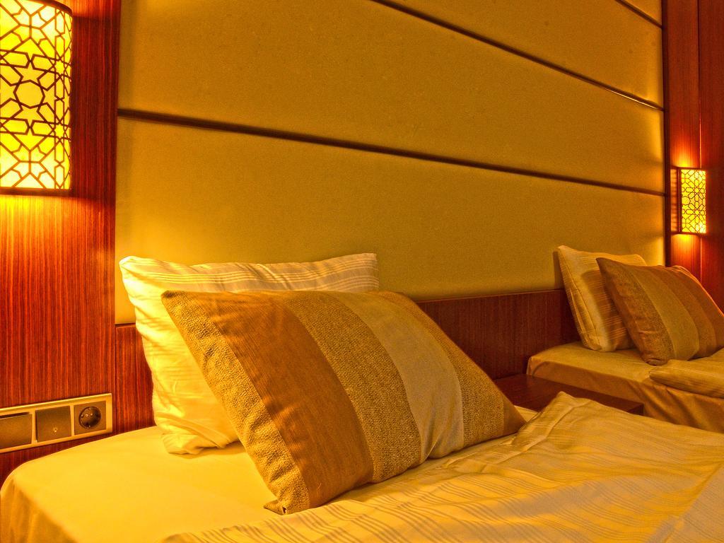 Safa Royal Museum Hotel Konya Esterno foto